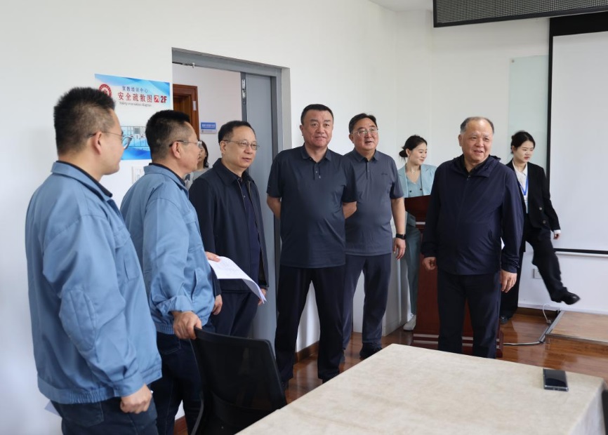 以实力“出圈”，让人才“破土”——英国上市公司365竞聘上岗激活奋进新赛道