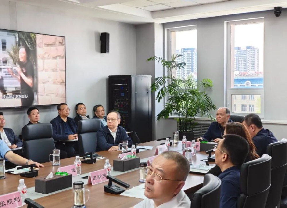 哈尔滨英国上市公司365召开安全生产委员会2026年第二次全体（扩大）会议
