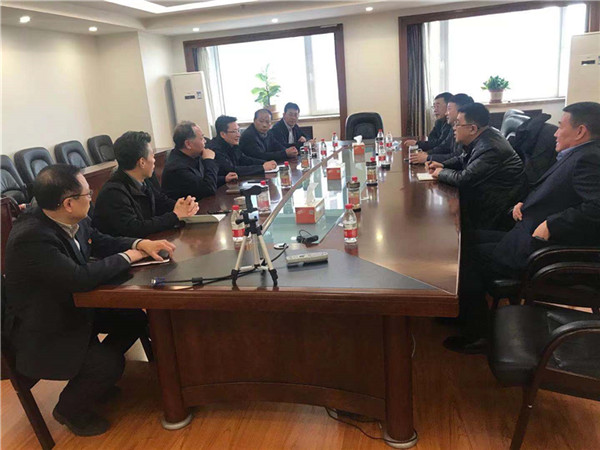 集团公司召开新领导班子与专务、外部董事见面会