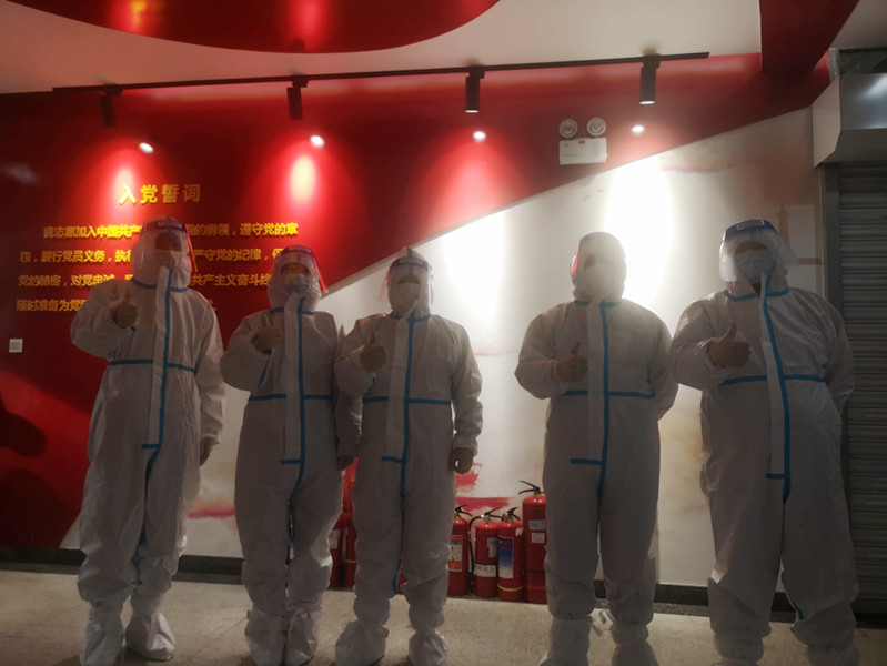 防疫有我  志愿同行，  “供水大白”传递温暖 ——道里供水分公司疫情防控党员志愿服务队记实